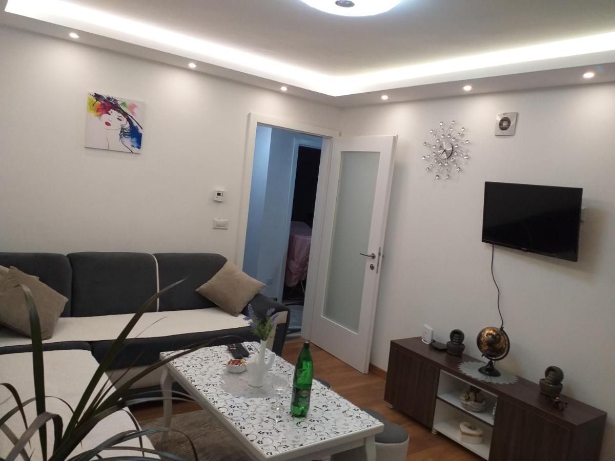 Apartman Trosoban Sarajevo, Ilidza Centar *